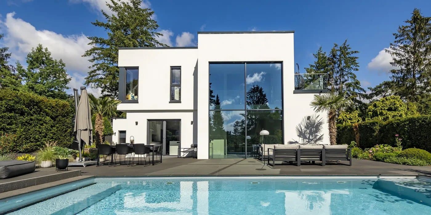Luxusvilla für den gehobenen Anspruch im exklusivsten Stadtteil Weißenborn!