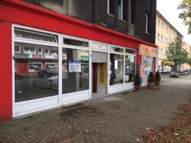 Ladenlokal an stark befahrener Strasse mit Parkbuchten Lünen > Lünen-Süd