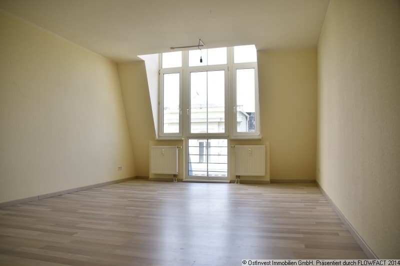 Gemütliche 2 Raum Wohnung mit Einbauküche