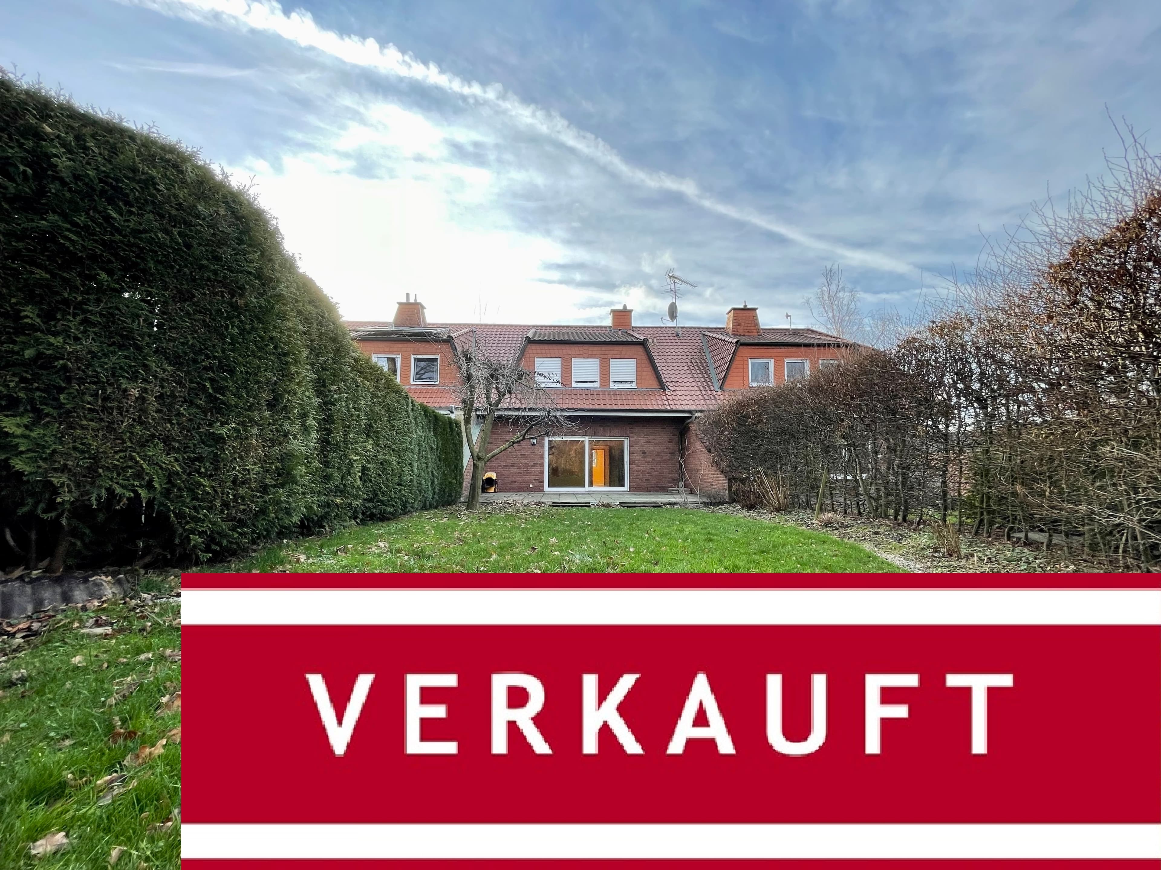 Rückansicht Haus und Garten