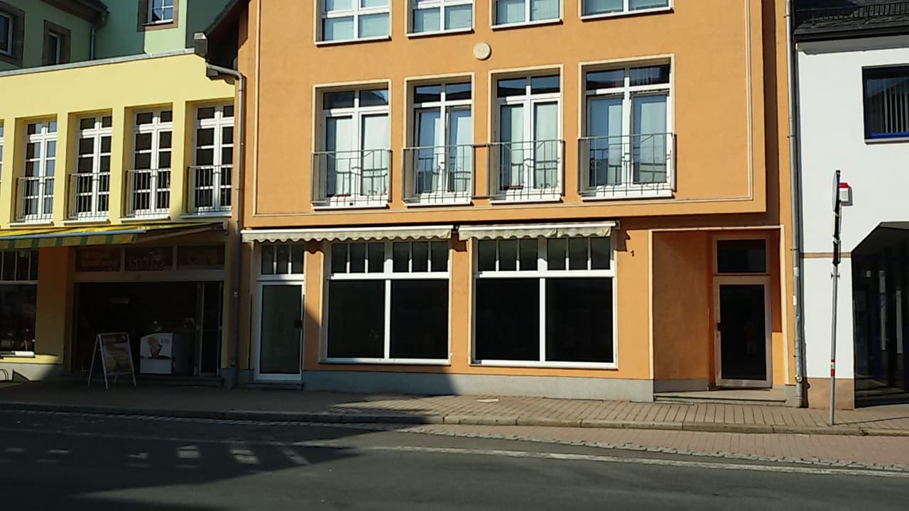 ATTRAKTIVE Gewerbeeinheit im Zentrum über 2 Etagen