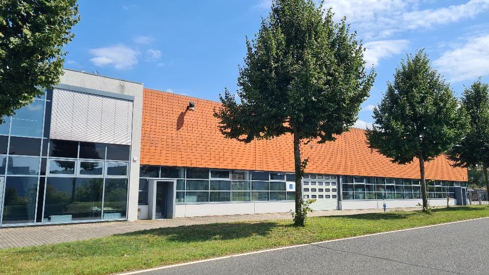 Produktion / Lager an der A 10 nahe BER
