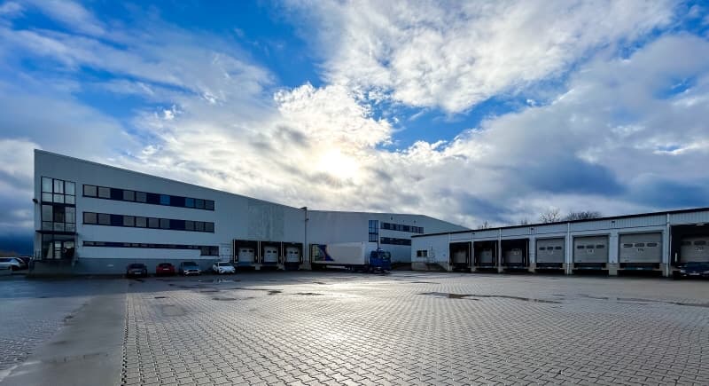 Logistik- und Produktion!