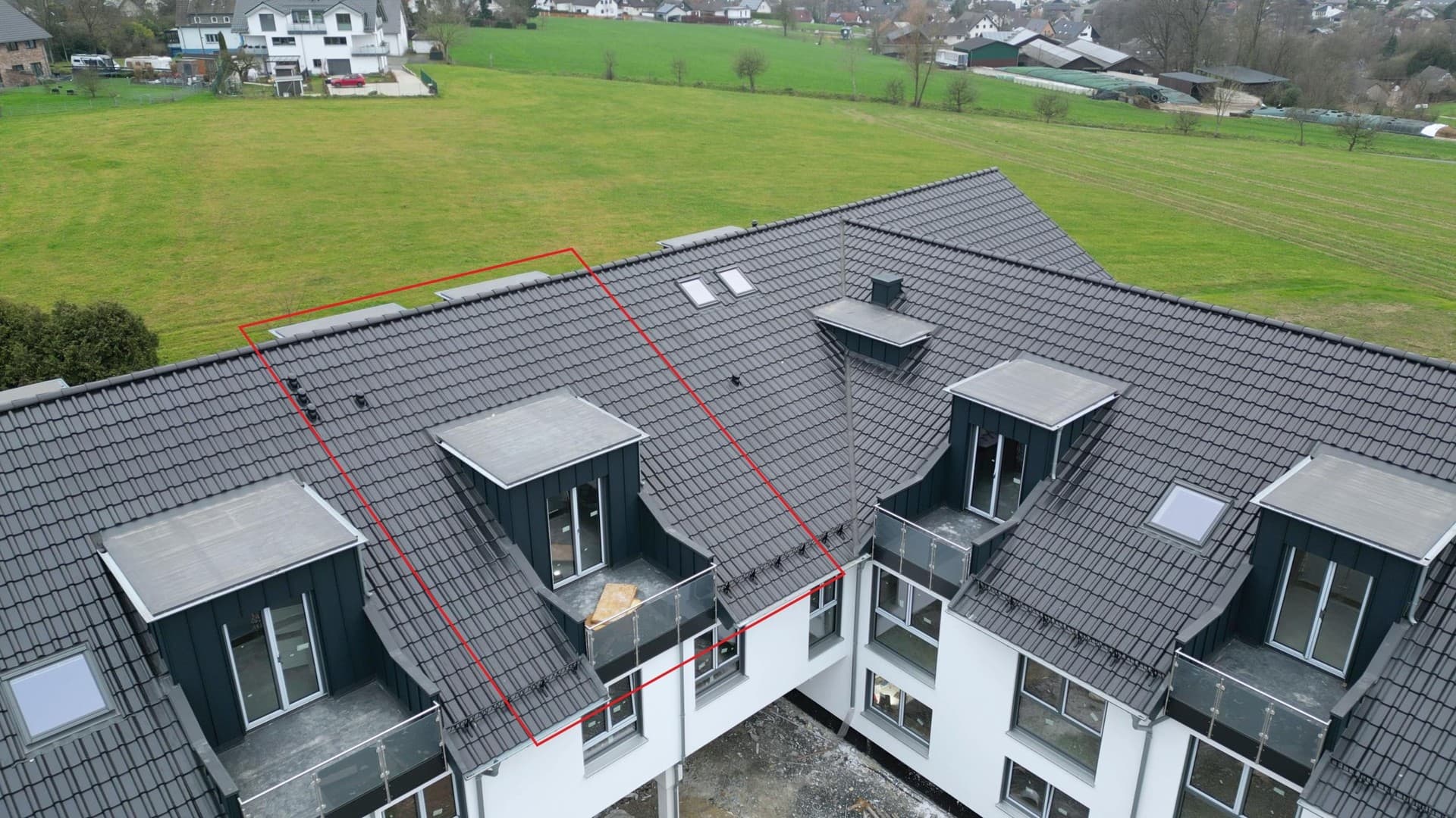 Exklusive Neubauwohnung im Zentrum von Seelscheid, Altersgerecht, barrierefrei, Loggia mit Ausblick