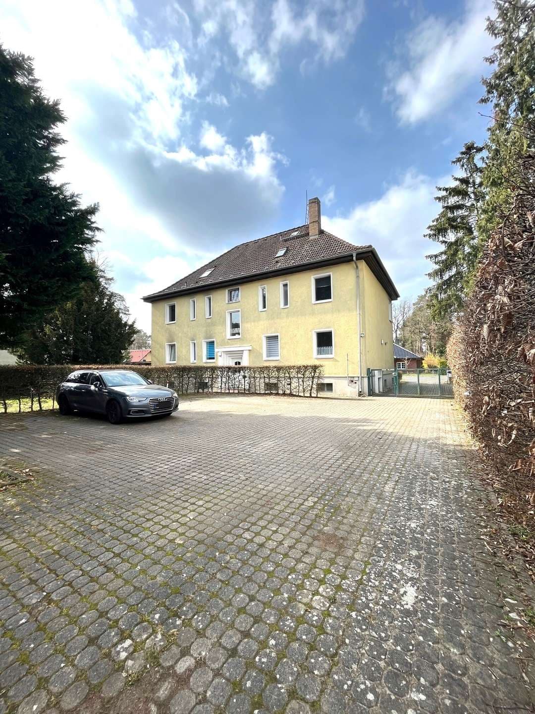 Ansicht 2 Parkplatz