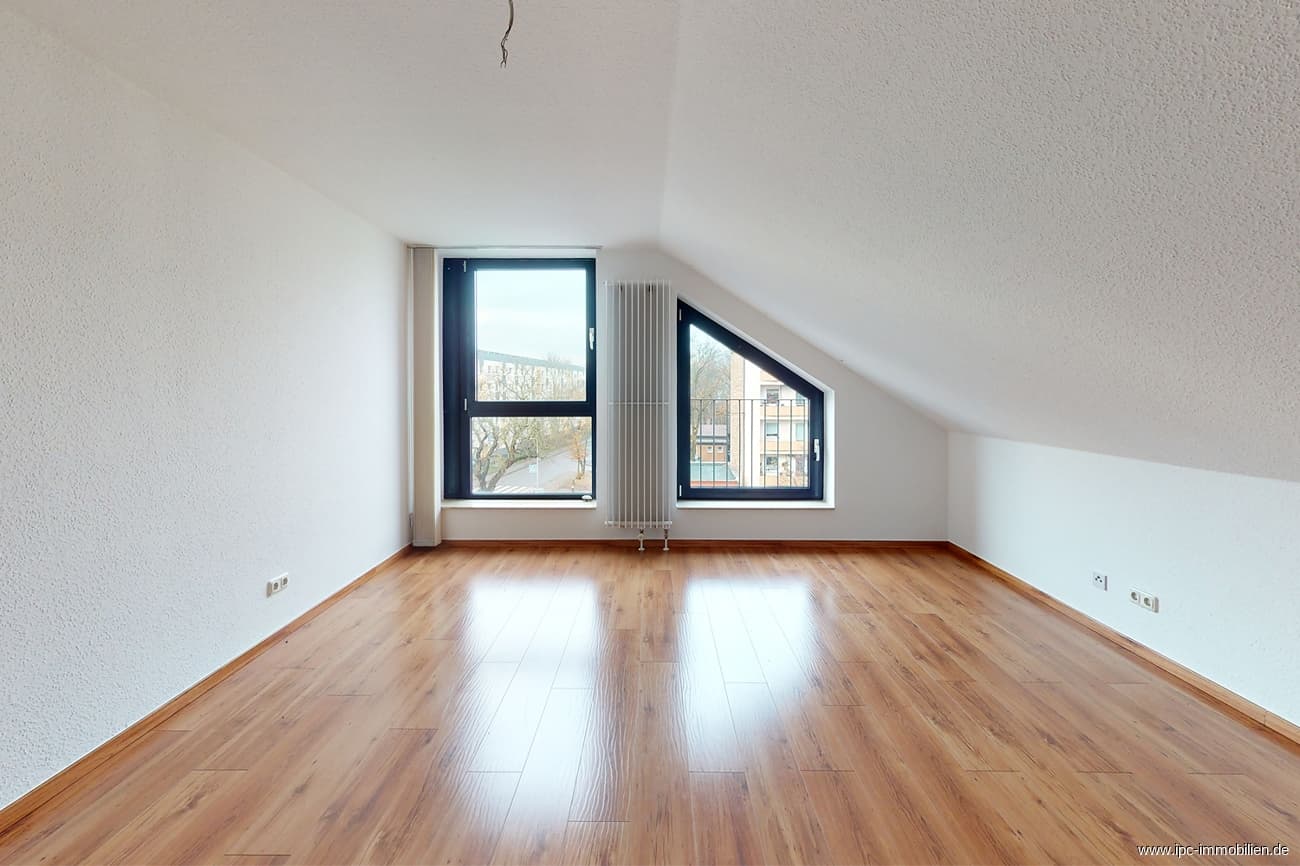 Großzügige 3 Zimmer Wohnung in erstklassiger Citylage von Wolmirstedt.