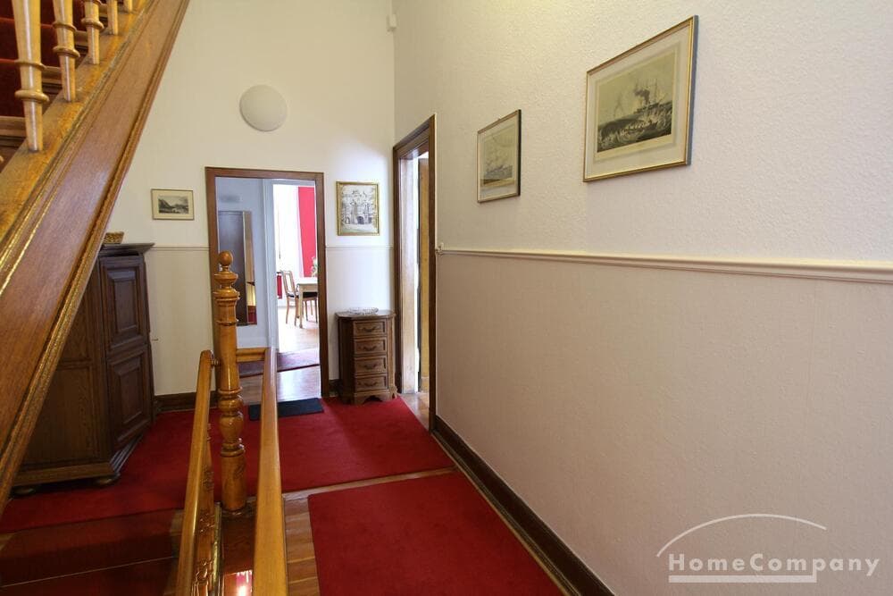 Möblierte Wohnung in Bonn mit Ambiente und Charme im Gründerzeitaltbau!