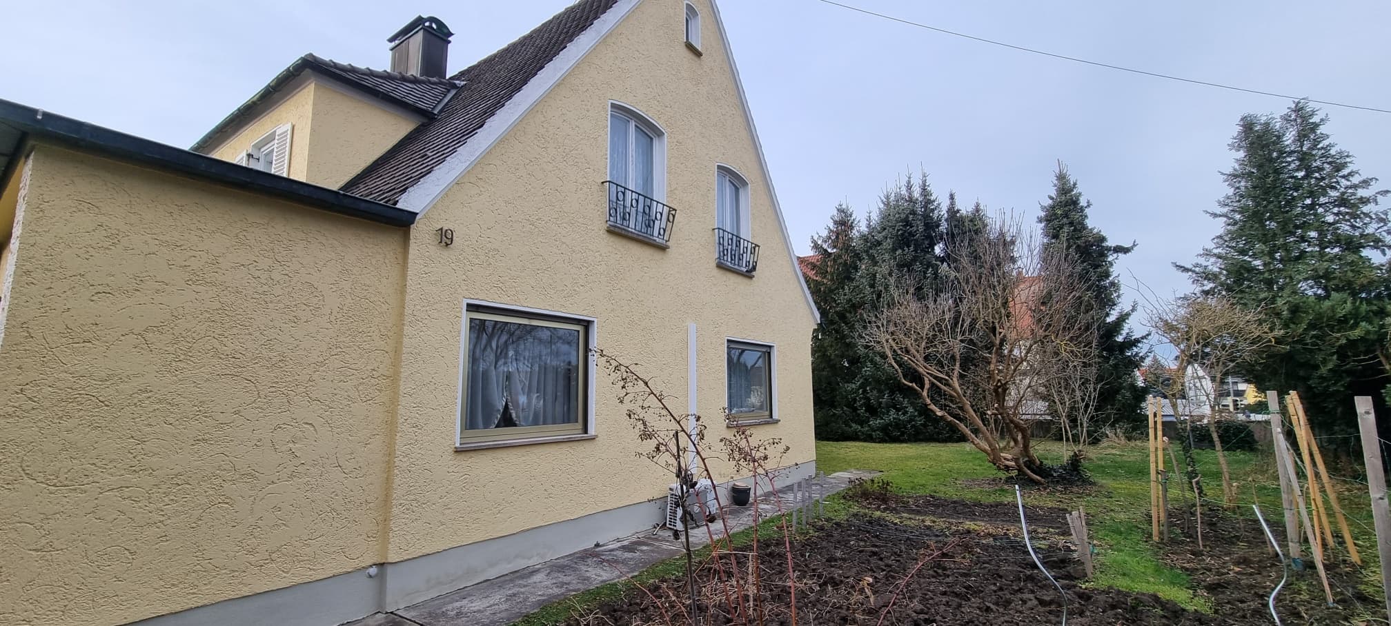 Charmantes älteres Einfamilienhaus für Liebhaber