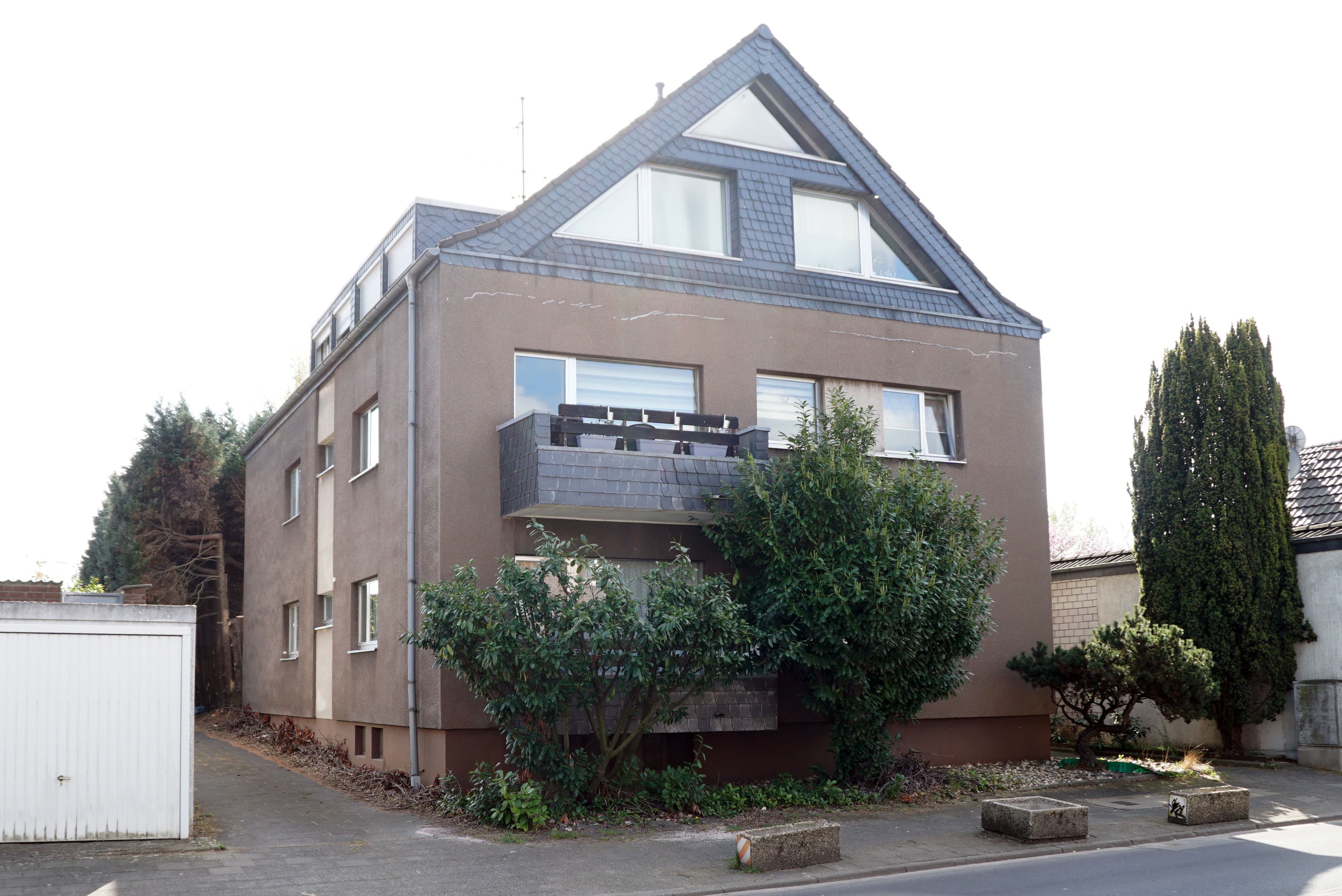 6-Parteien-Mehrfamilienhaus in Pulheim!