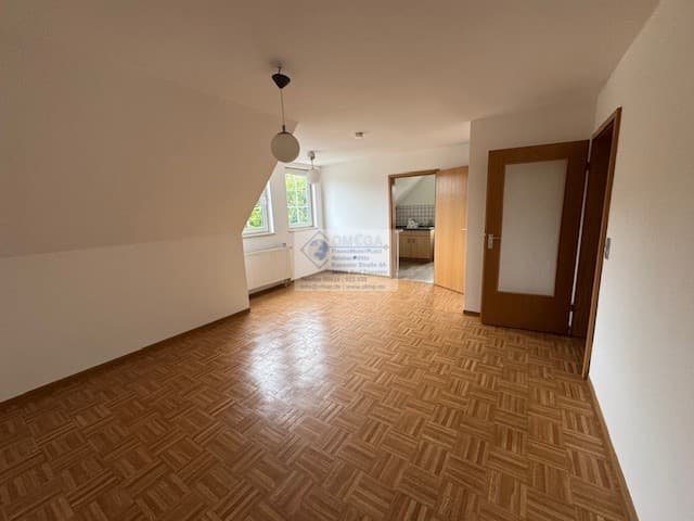 Rentabel: Wohnung mit Garage + großer Terrasse 