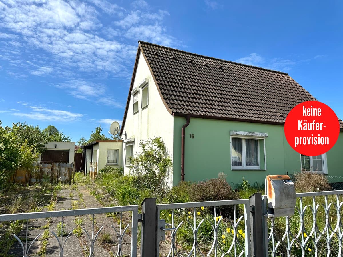 HORN IMMOBILIEN ++ Friedland (Meckl.) Haus mit viel Platz und großem Grundstück, sanierungsbedürftig