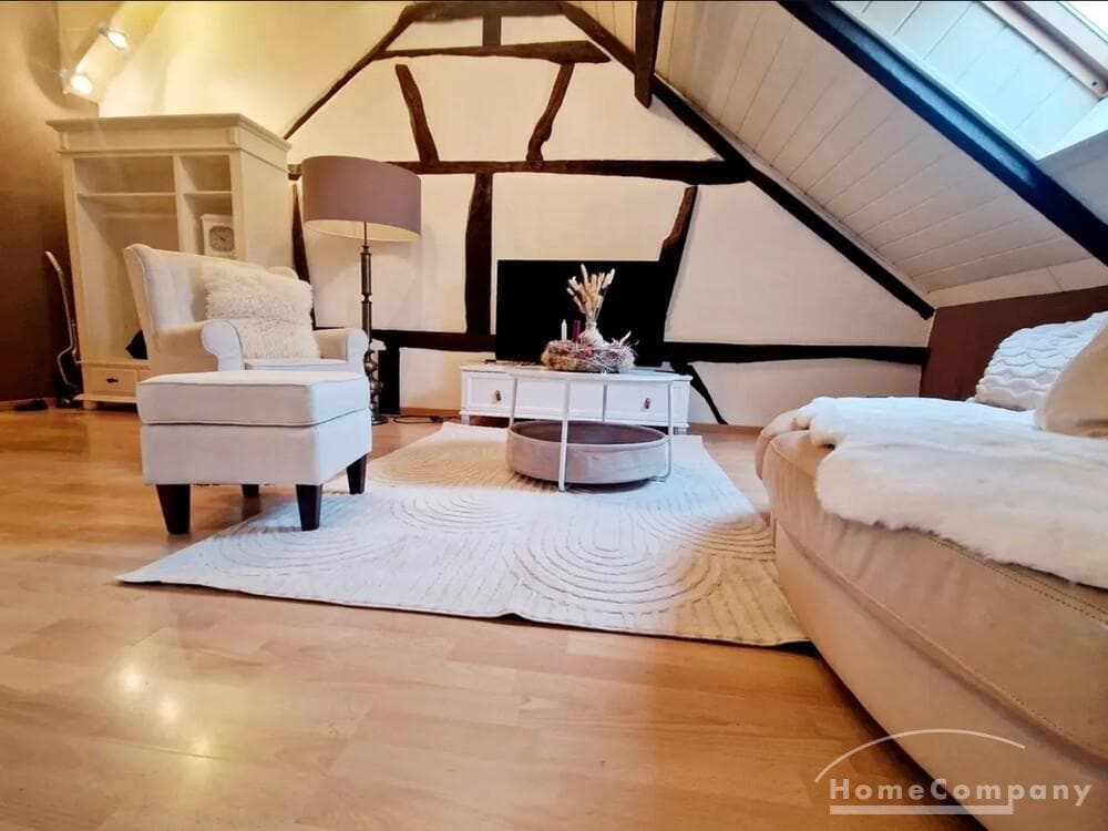 Möbliertes Stadthaus in Kerpen bei Köln!