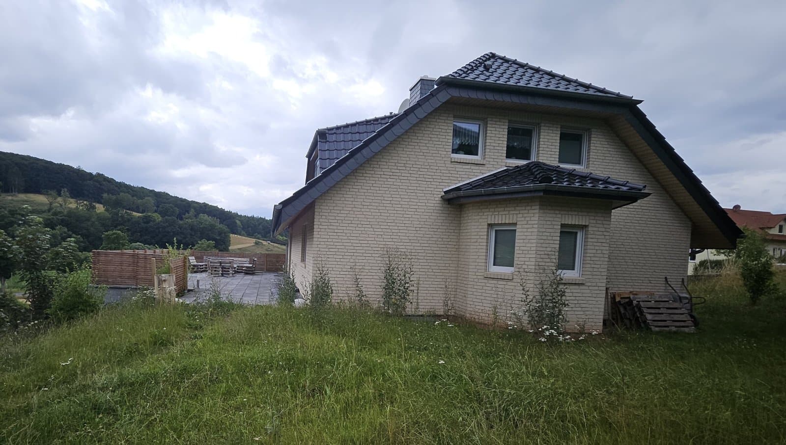 Nentershausen-OT, EFH