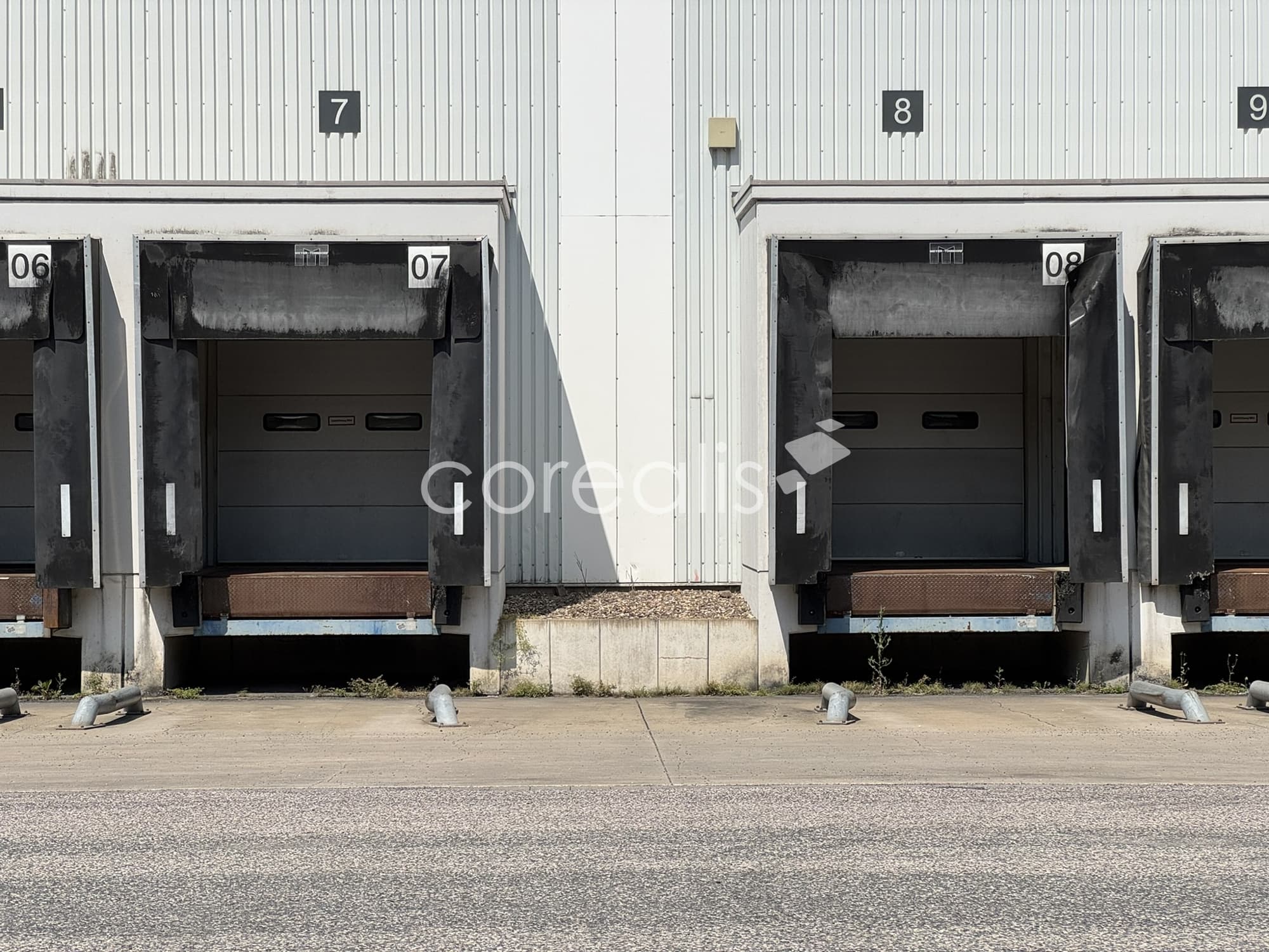 2.900 m² | Rampen + ebenerdige Tore | sofort | UKB 8m