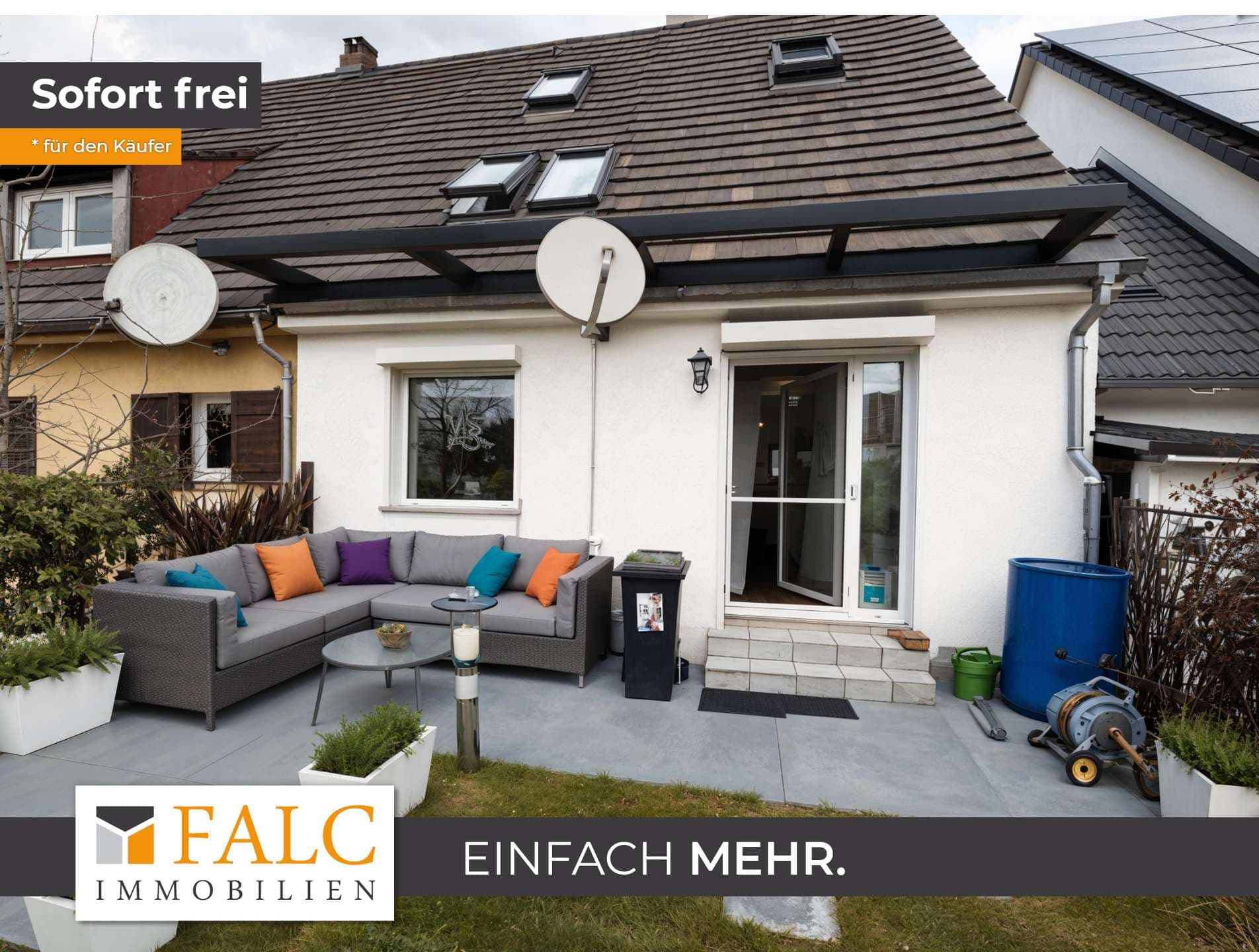 Rückansicht Haus - Garten, Modern - (KI generiert)