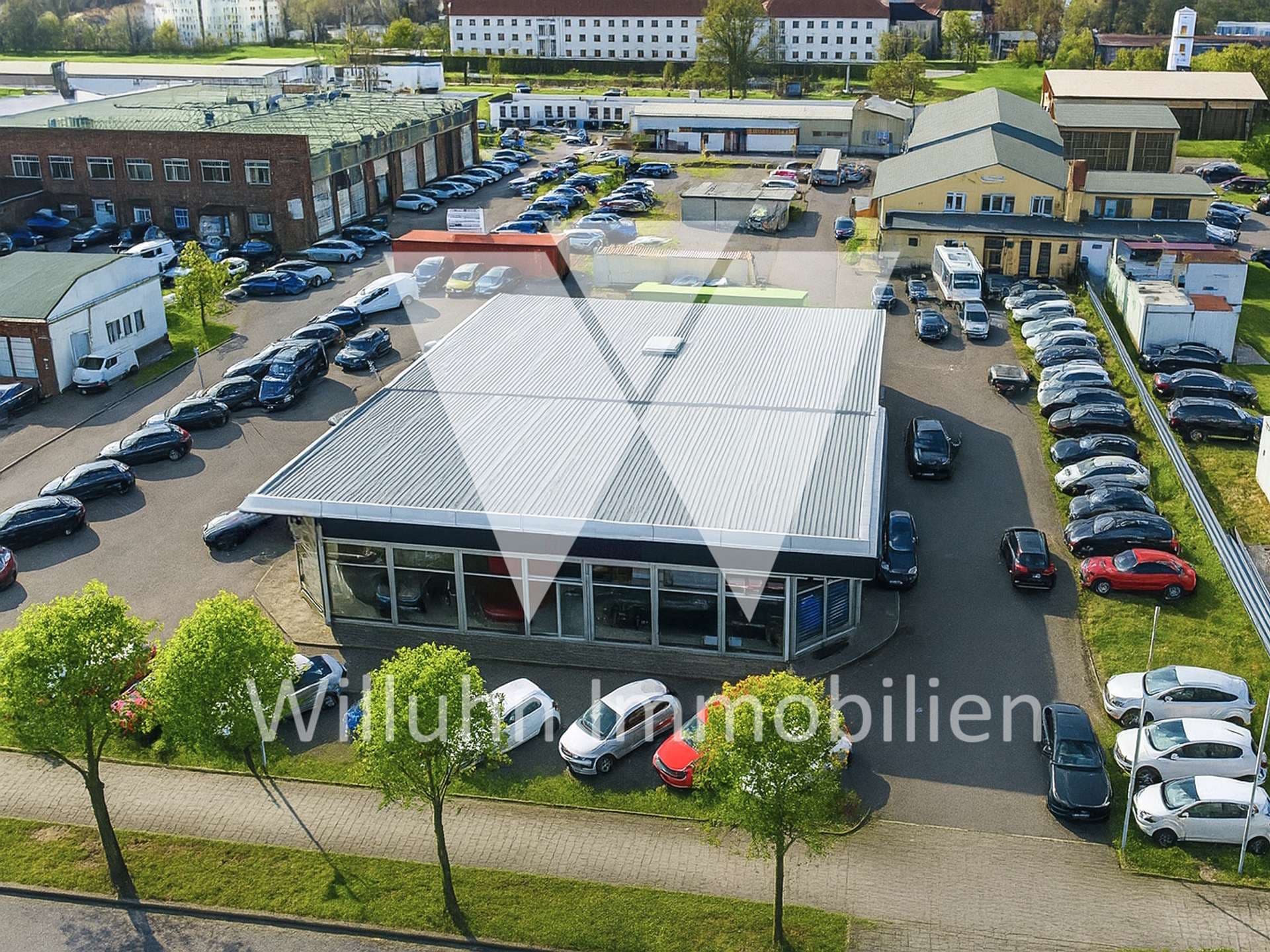Gewerbegrundstück mit 2 Autohäusern I Lagerhallen I Werkstattgebäude I Freiflächen