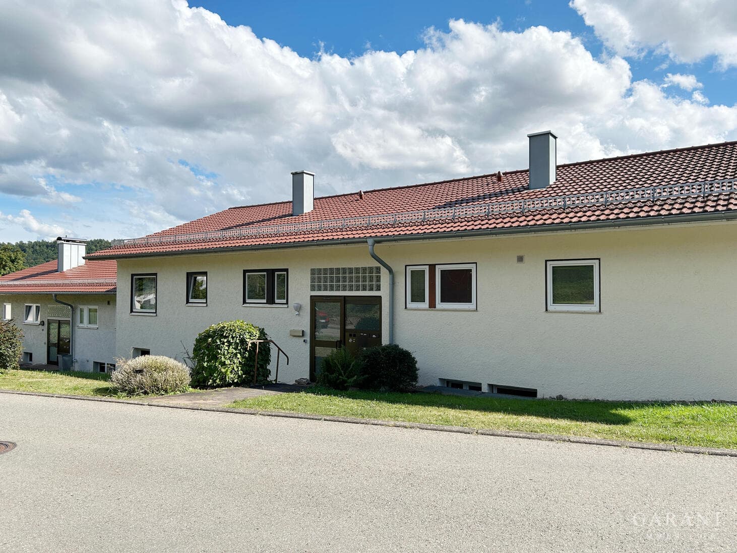 Erdgeschoss-Wohnung mit Blick ins Grüne!