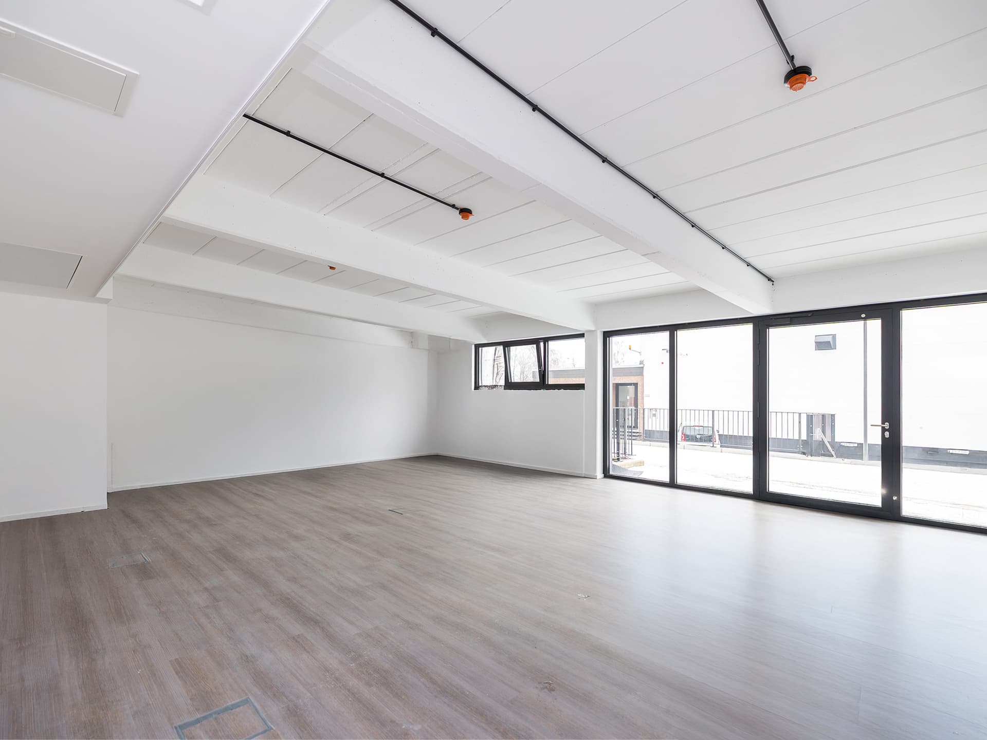 Raum für Innovation: Mieten Sie hier Ihren neuen Arbeitsplatz!