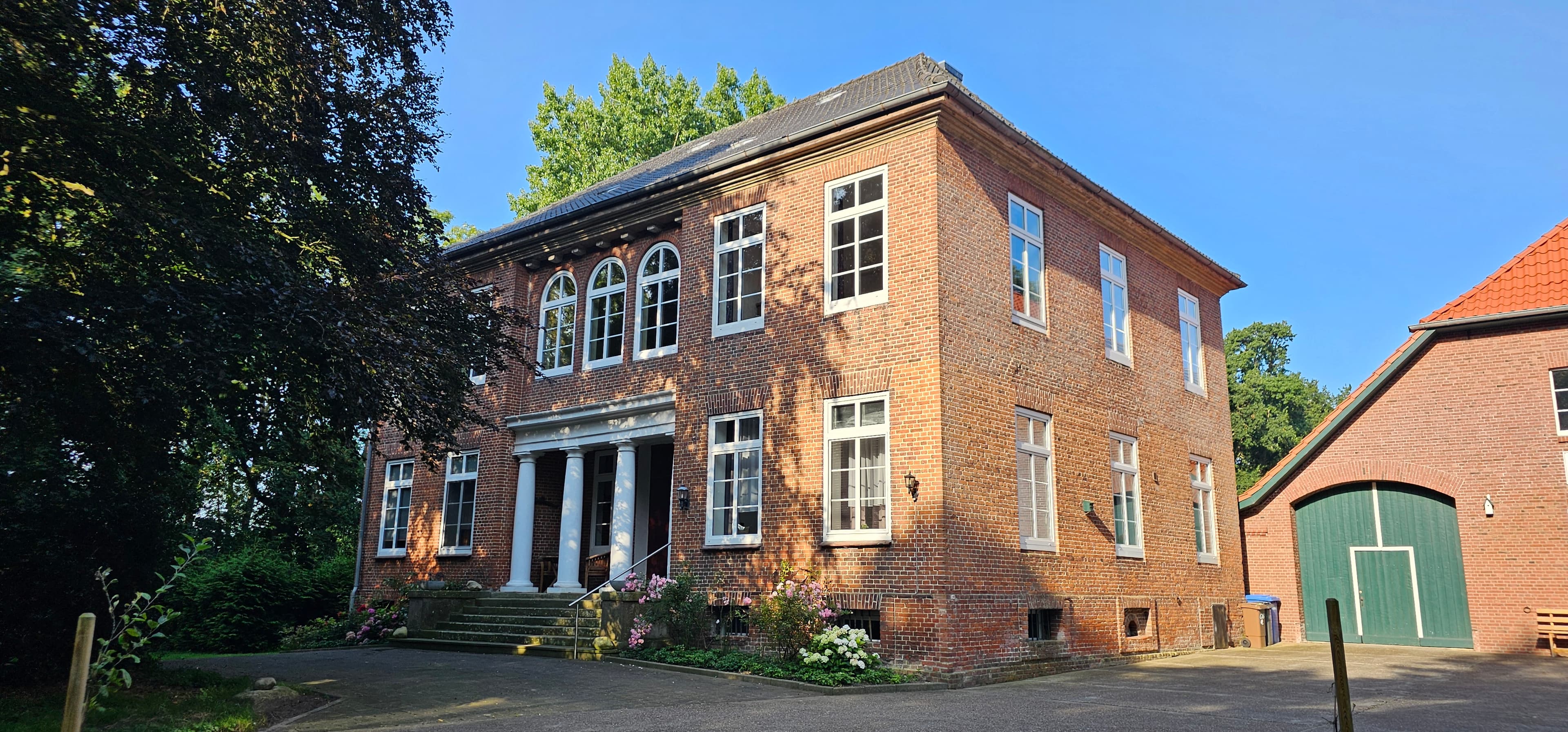 Gut Wartfeld - Herrenhaus mit viel Platz in Nordenham