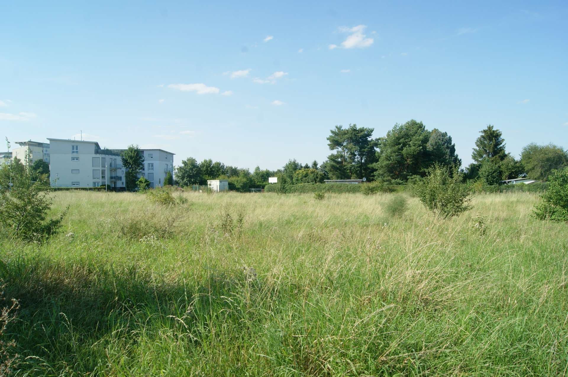 bis 8.200 m² BGF großes Baugrundstück für Geschossbau, WOHNEN & GEWERBE
