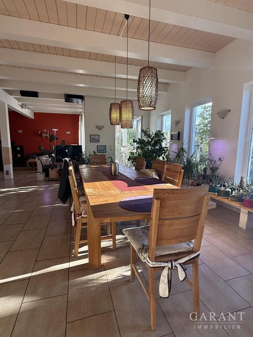 Modernes Einfamilienhaus für Gartenliebhaber - in bevorzugter Lage von Jestetten!