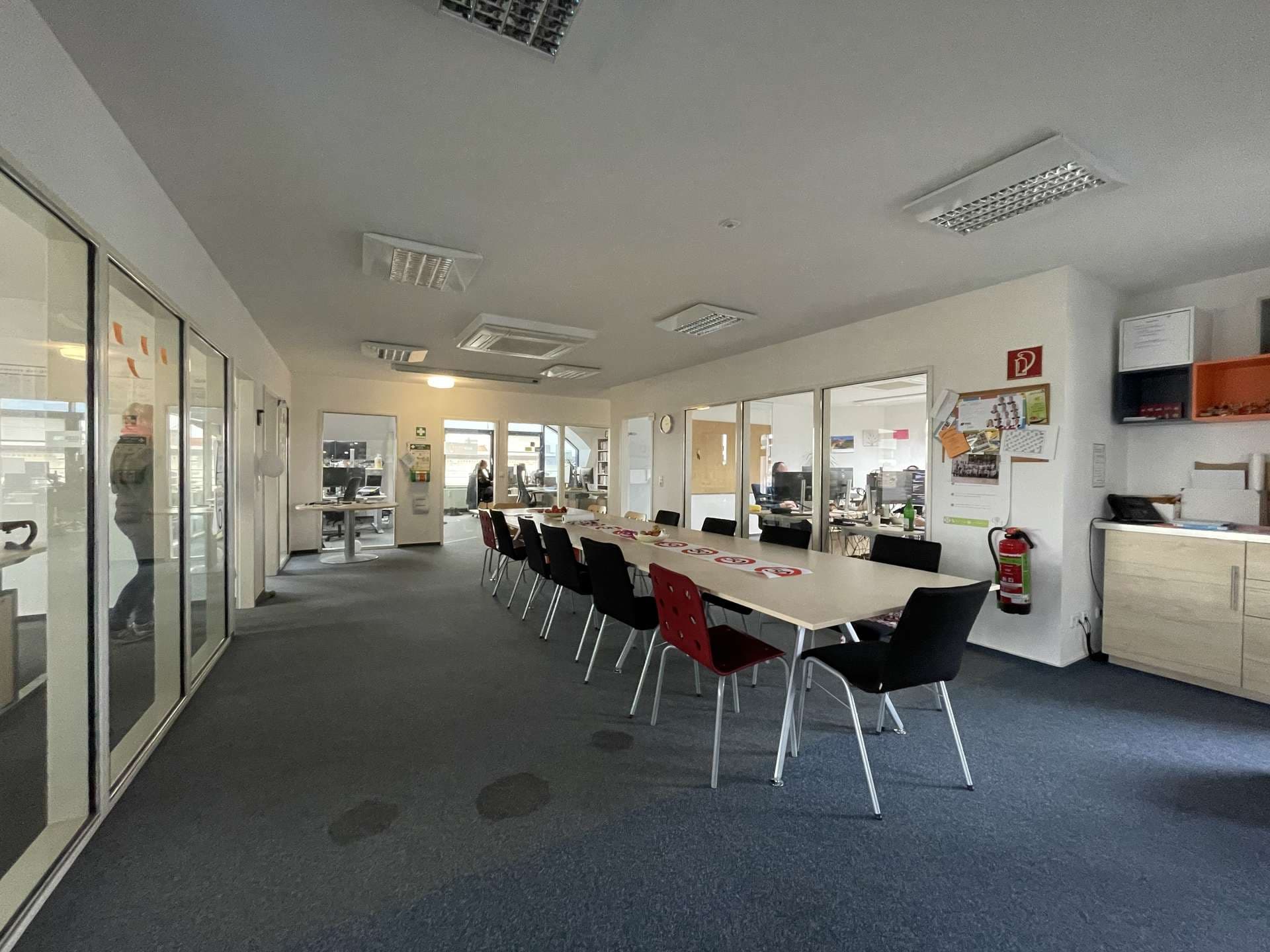Flexible Büroeinheit mit 380 m² in bester Anbindung!