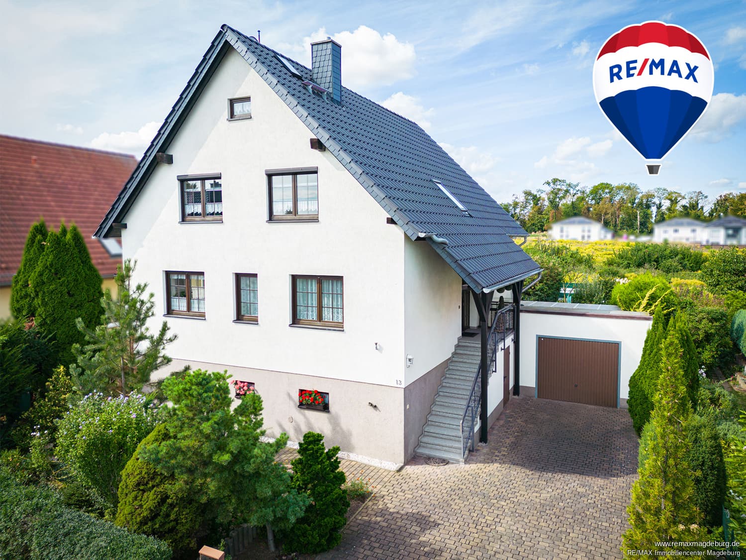 Traumhaus mit Pool, Sauna & Dachterrasse in Top-Lage – viel Platz für die Familie