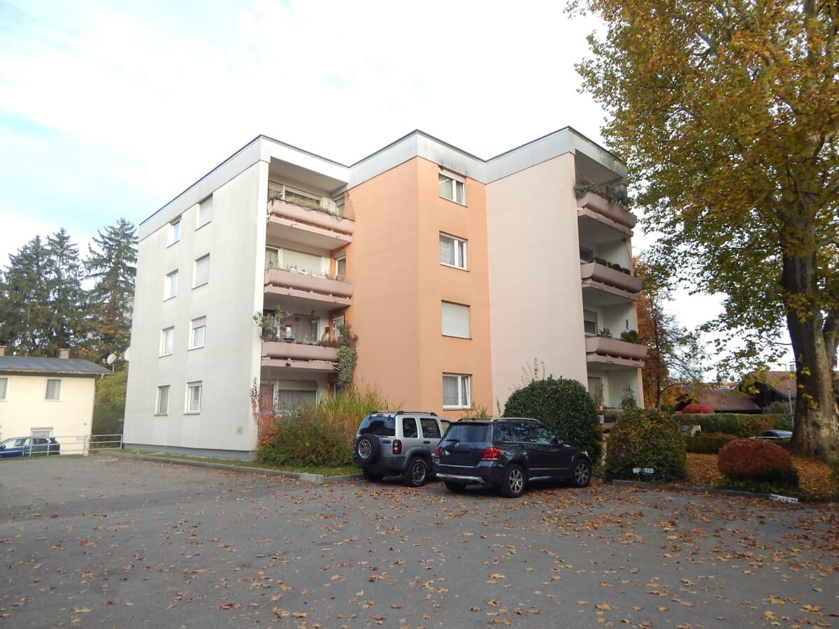 Vermietete 2-Zimmer-Wohnung in Freilassing – attraktive Kapitalanlage mit Balkon & 2 Stellplätzen