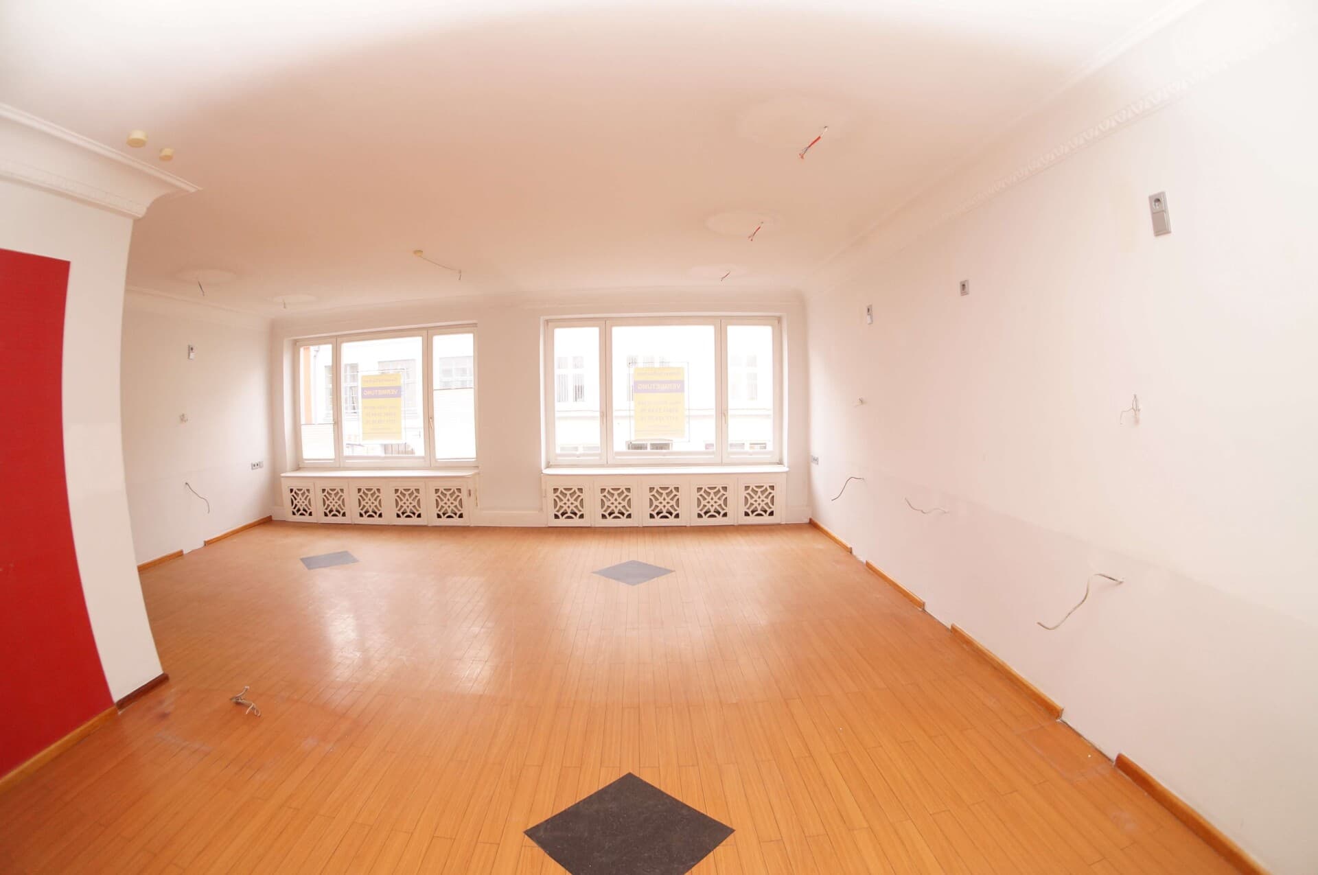 ehem. Salon oder Büro/ Praxis in belebter Einkaufstraße von Wismar an der Ostsee