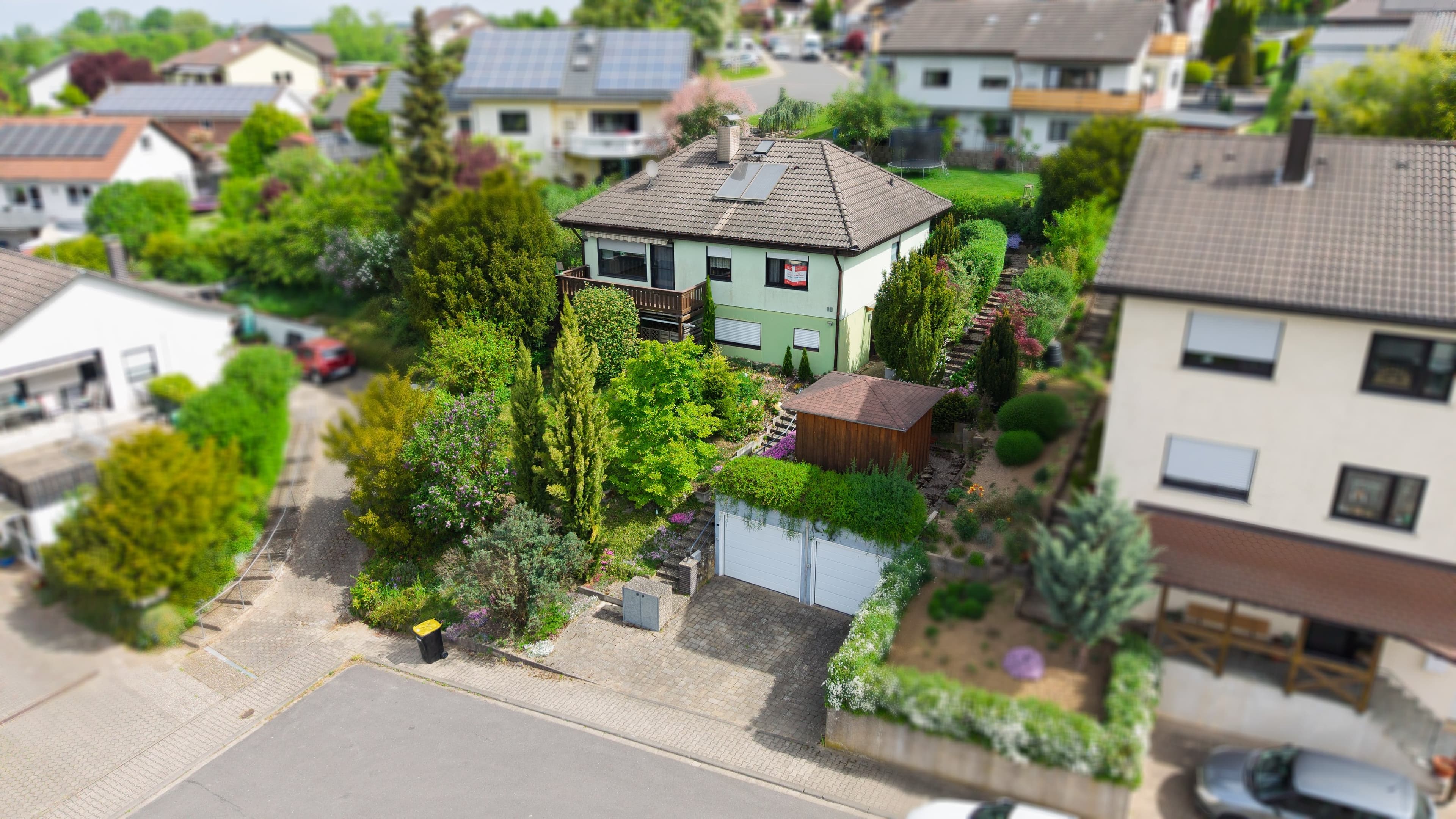 Ankommen & Wohlfühlen: Familienhaus mit viel Grün und Ruhe
