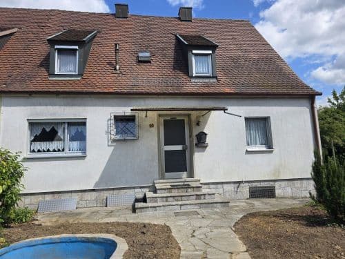 Doppelhaushälfte mit Garten in ruhiger Lage von 97437 Haßfurt, 22 min. bis Schweinfurt, 30 min. bis Bamberg (ID 10526)