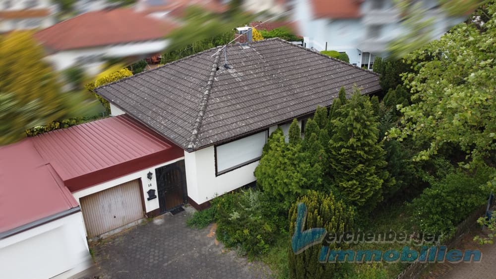 Einfamilienhaus mit Garage in schöner Siedlungslage von Plattling