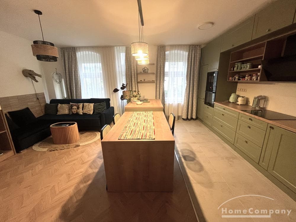 27533 HomeCompany Dresden Möbliert/Furnished 2-Zimmer Wohnung in Dresden-Pieschen max. 2 Personen
