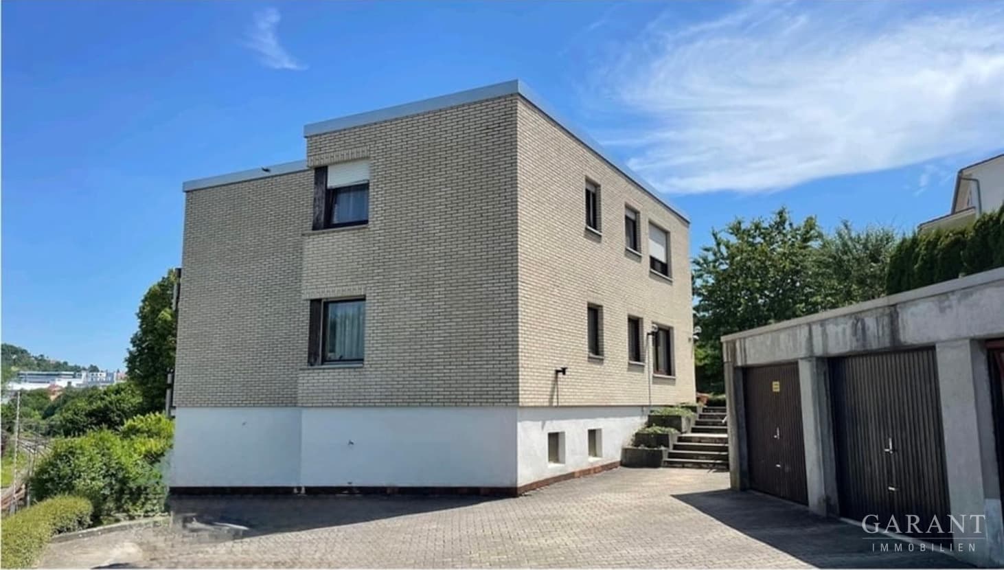 Gepflegte 3 Zimmer-Wohnung mit Balkon, Garage und idyllischer Lage in Bopfingen