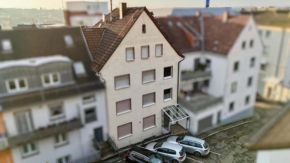 +++9,14% Rendite bei Vollvermietung-Sehr gepflegtes 4-Familienhaus mit Laden im Stadtzentrum+++
