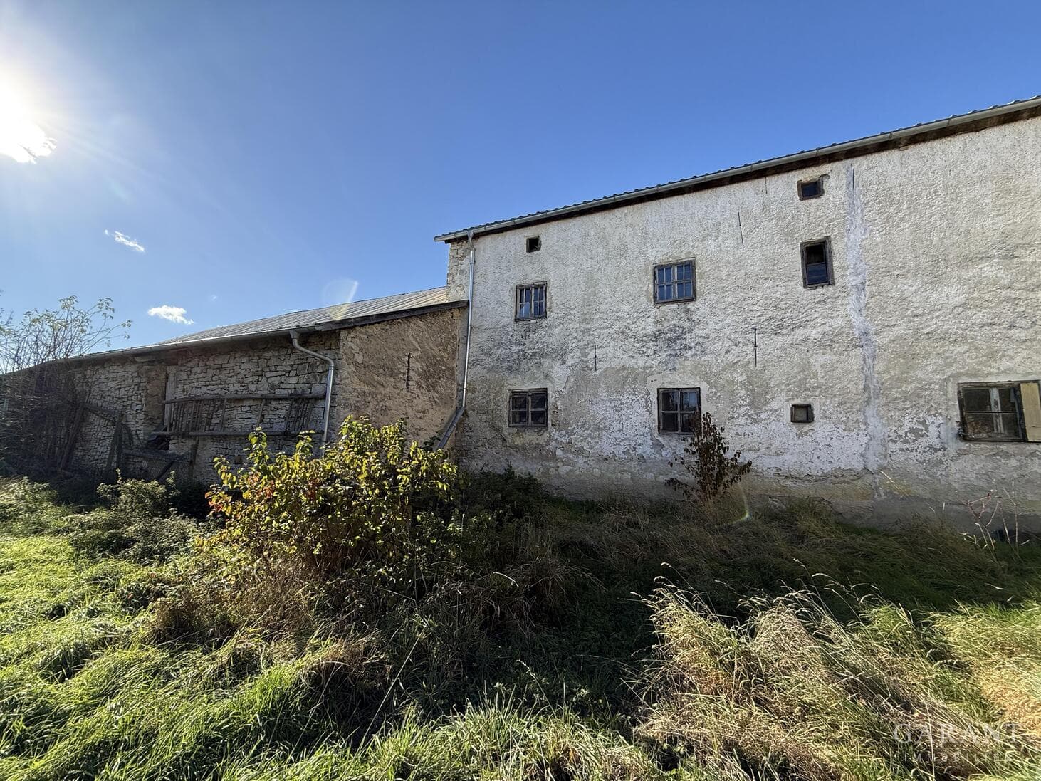 Historisches Jurahaus mit großem Stadel und ca. 1.070 qm Grundstück