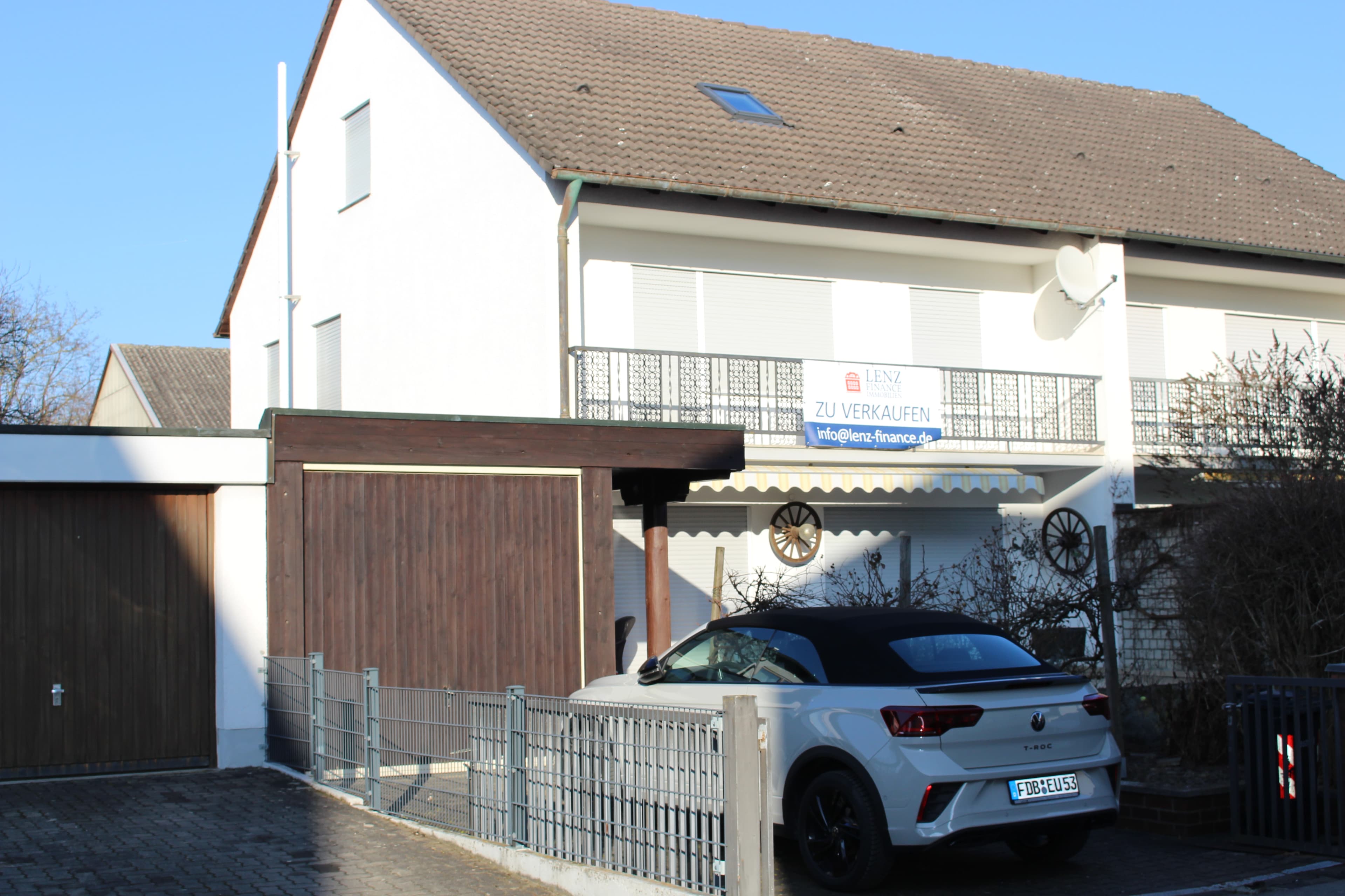 Zentrumsnahe exklusive Doppelhaushälfte in Gersthofen