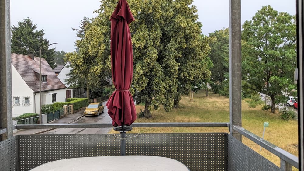 Gut geschnittene 4-Zimmer-Wohnung mit Balkon