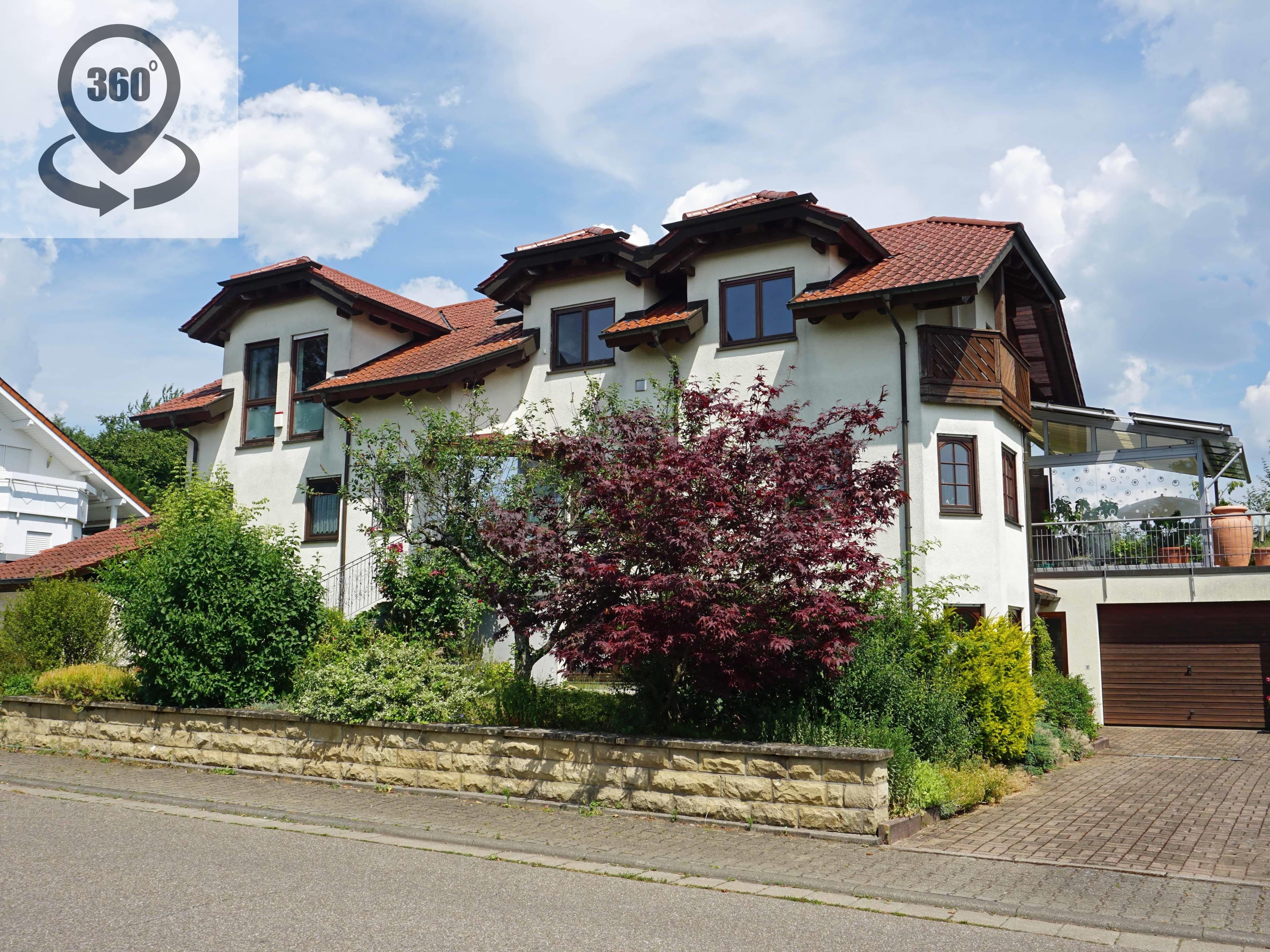 Hochwertiges Zweifamilienhaus in Bestlage von Sinsheim-Rohrbach!