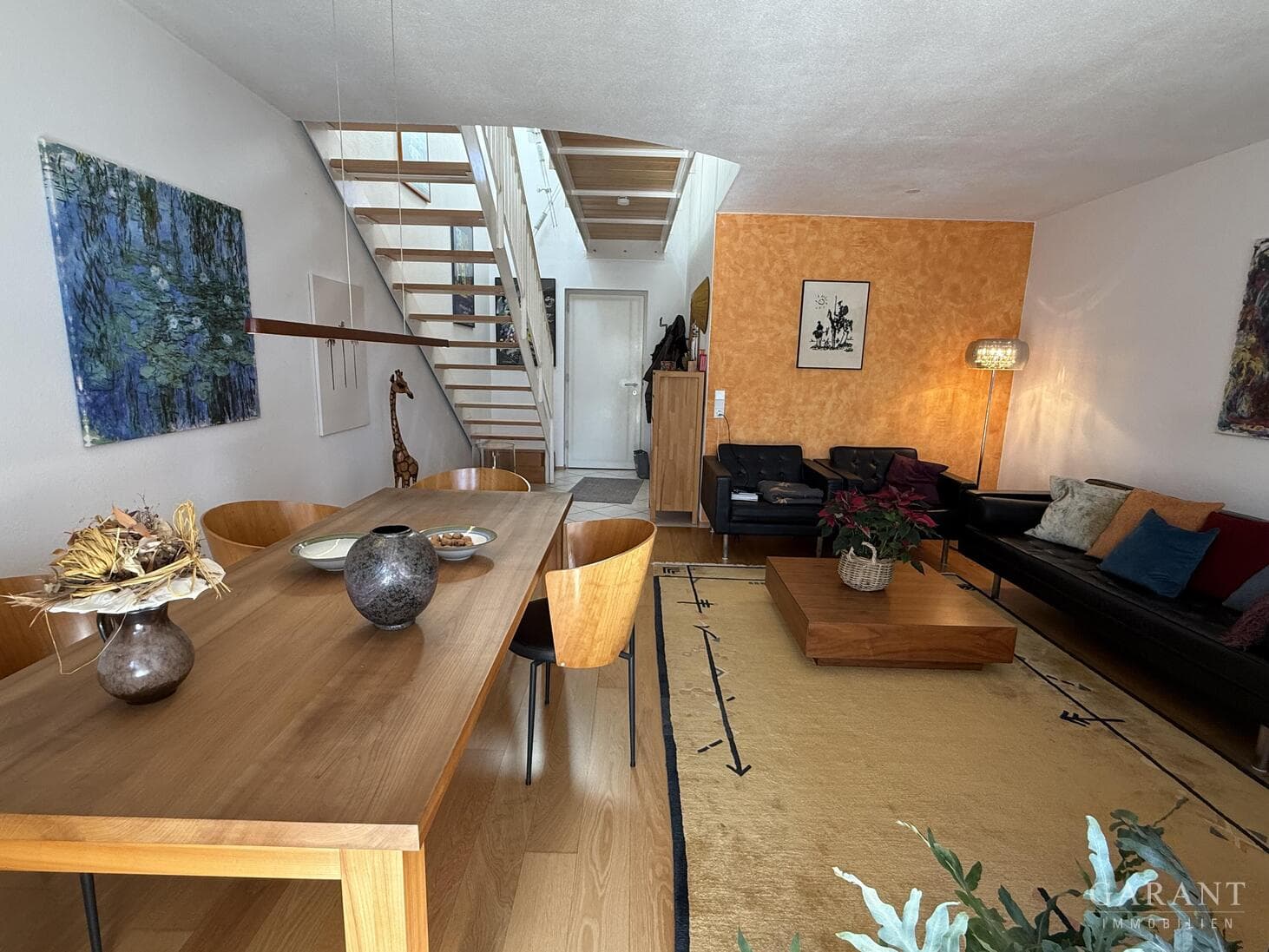 Moderne Maisonette-Wohnung mit Balkon und TG-Stellplatz in toller Lage von Bad Säckingen!
