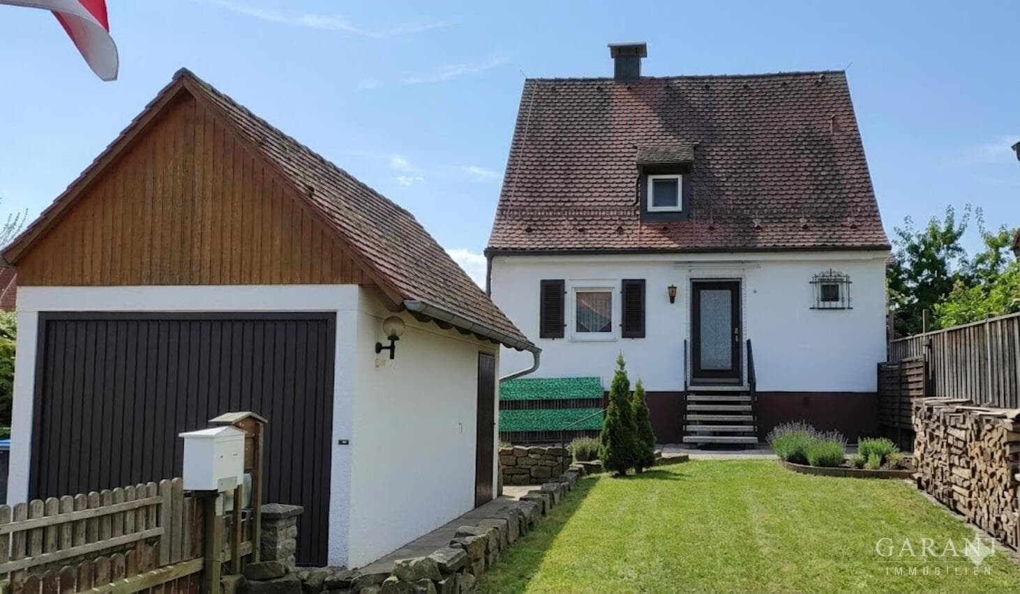 Charmantes Zuhause mit Garten,  perfekt für Paare und kleine Familien