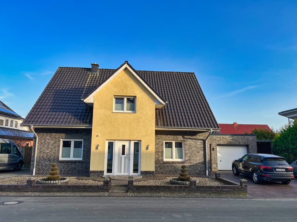 Eine echte Augenweide! 3-Giebel-Haus mit Wellness-Ausstattung!