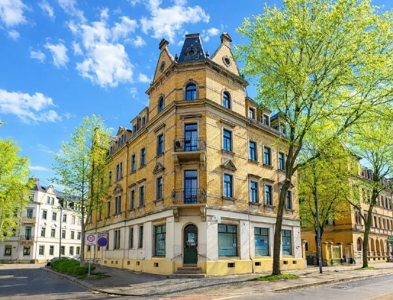 Altbau-Charme für neue Ideen!