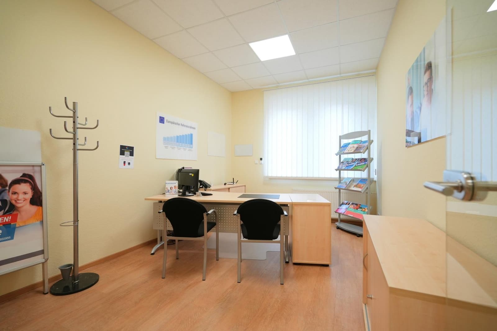 Sekretäriat / Büro-/Praxisraum