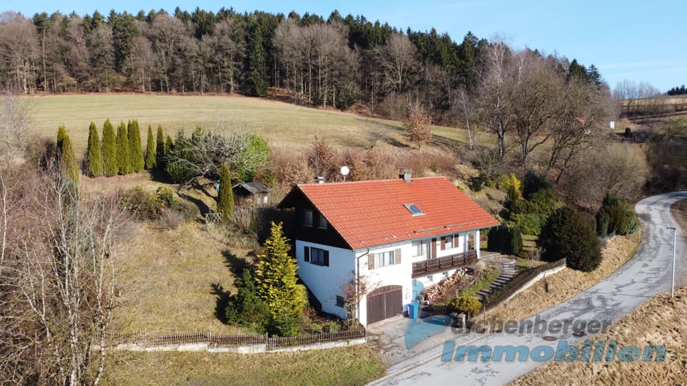 Einfamilienhaus in schöner Höhenlage von Deggendorf