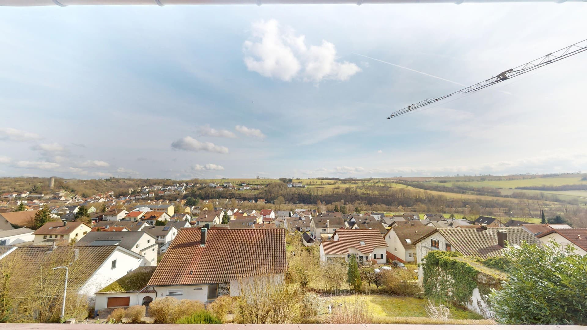 Freistehendes Einfamilienhaus in Hanglage mit wunderschöner Aussicht über Neudenau-Herbolzheim