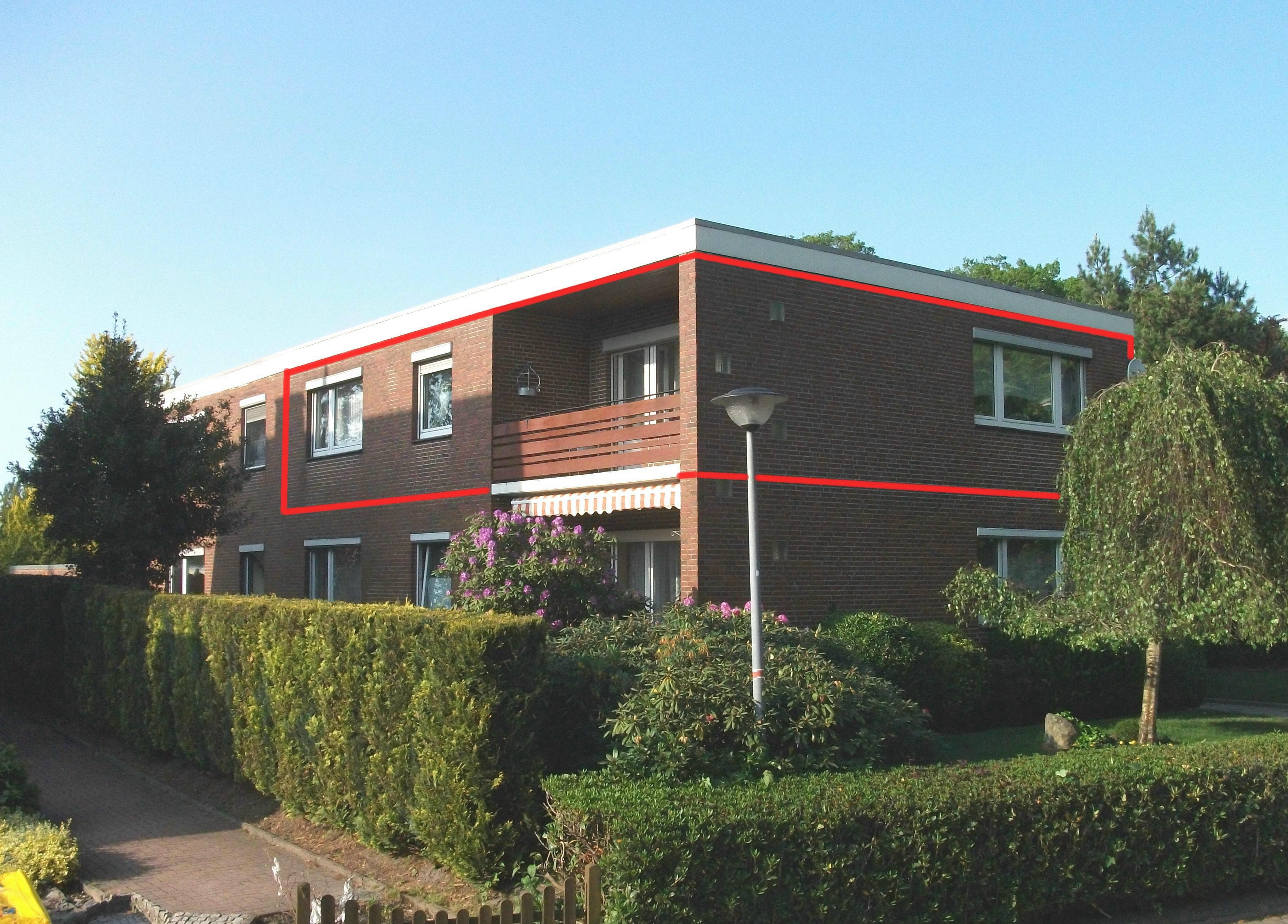 gepflegte Oberwohnung mit S/W Balkon u. Garage