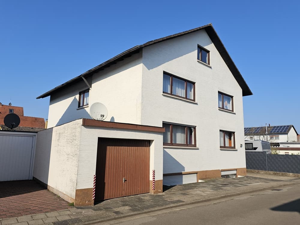 Wohnung in Siegelbach zu vermieten. Gute Aufteilung. Helle Räume. Ideal für Zweisamkeit ...
