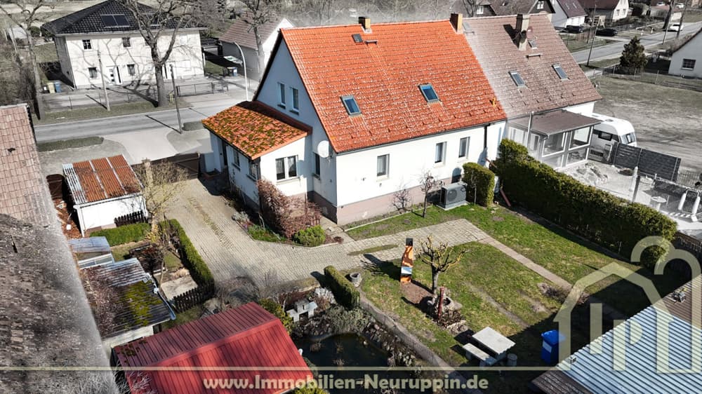 Modernisiertes Landhaus mit Garten, Teich und Wärmepumpe, Langen bei Neuruppin