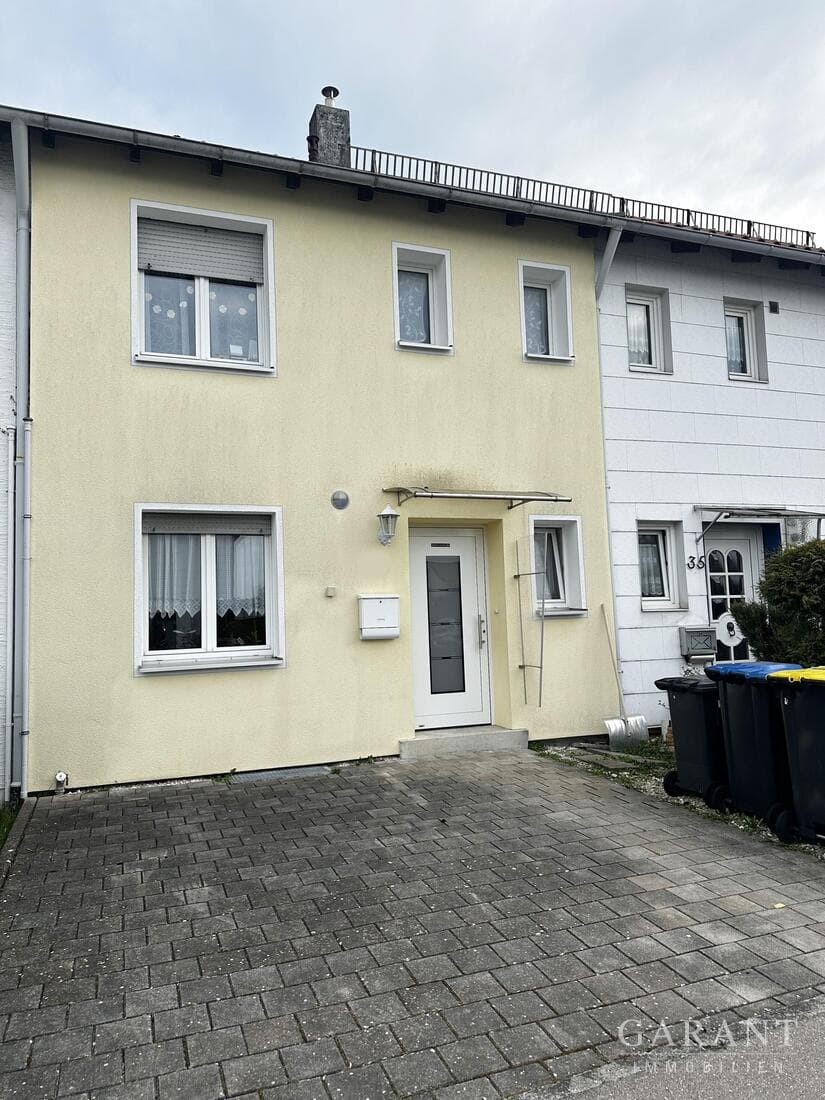 *Gepflegtes Reihenmittelhaus als Kapitalanlage nahe Memmingen!*